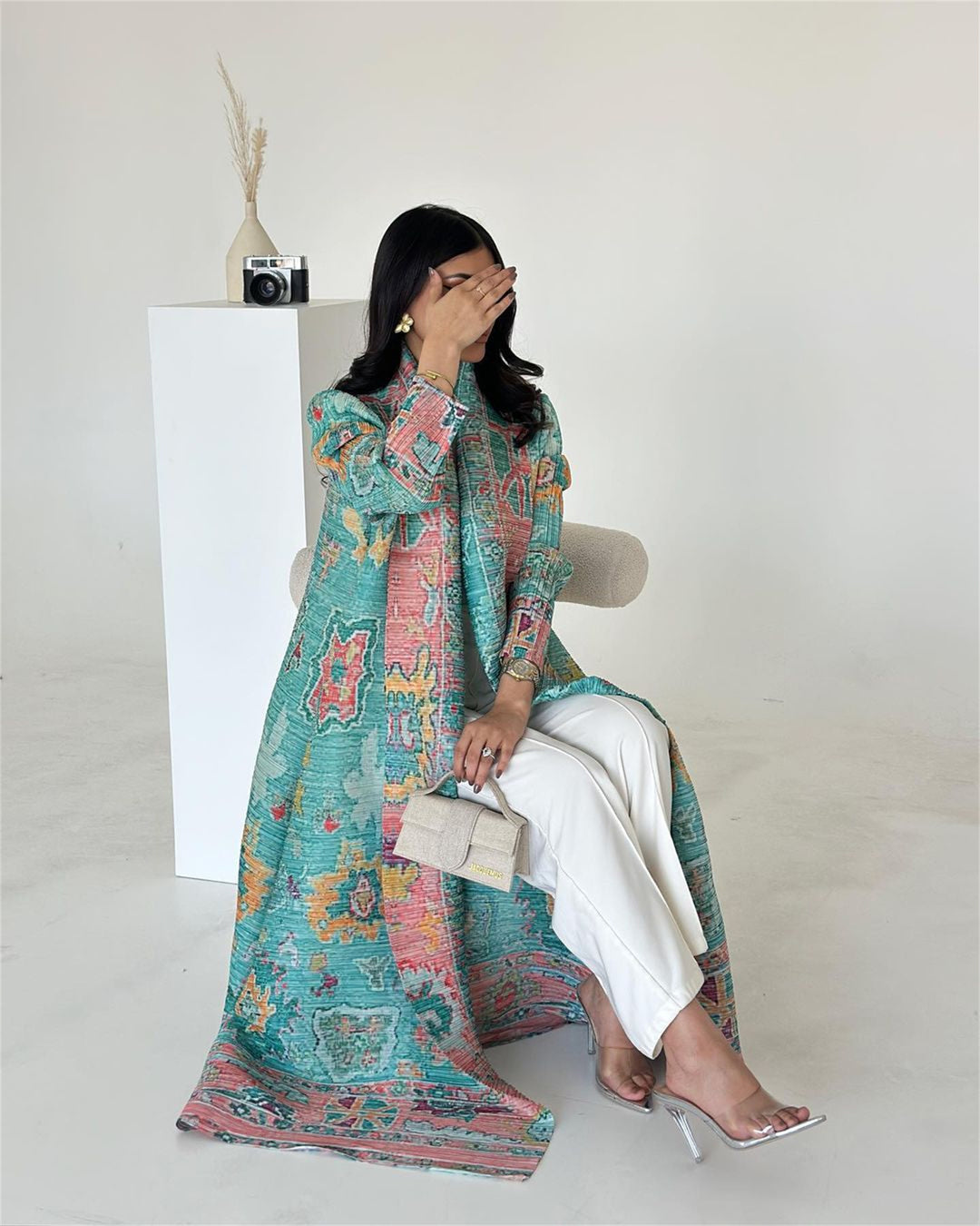 Women's Temperament Cardigan A Bai Ya Robe