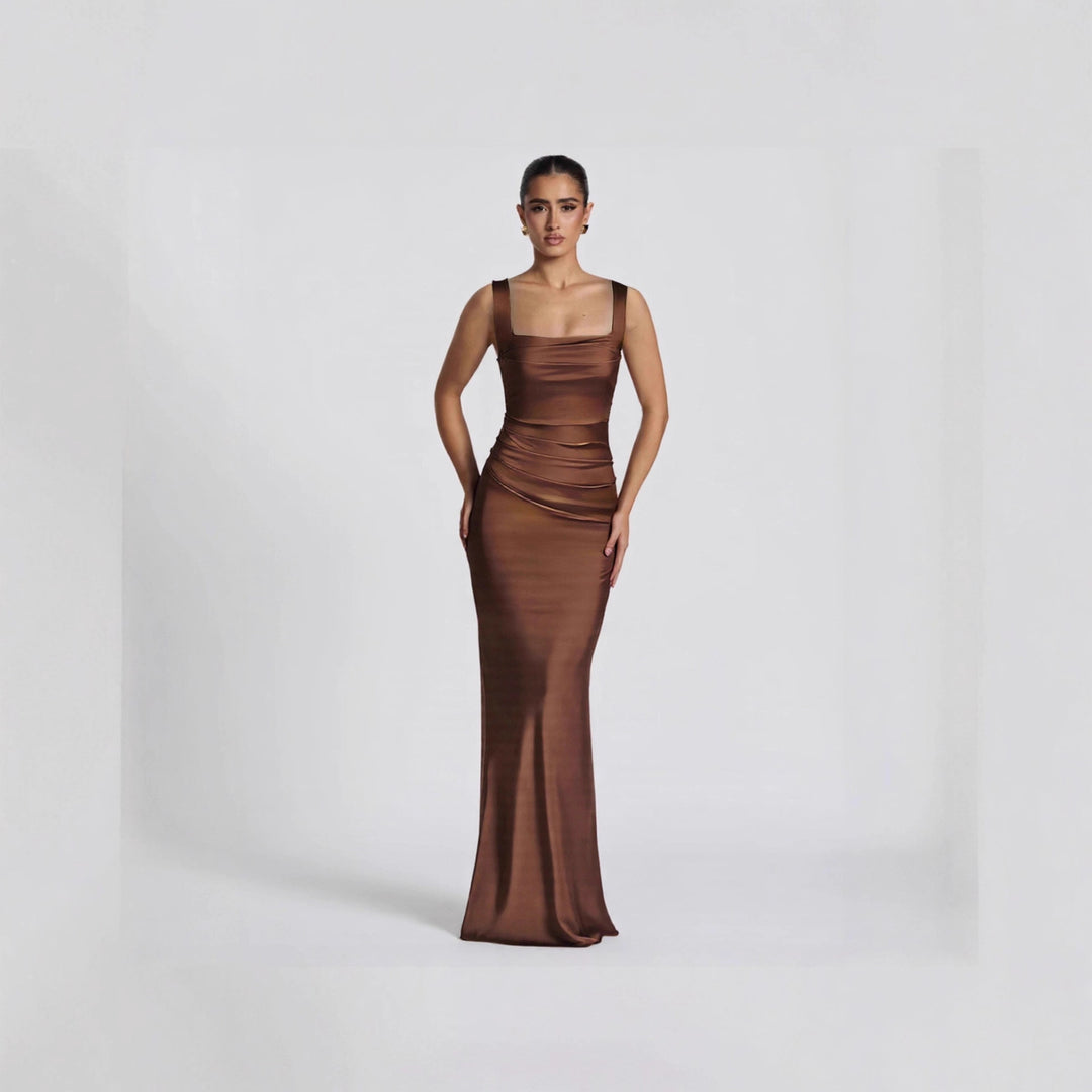 Slimming Strapless Elegant Evening Gown