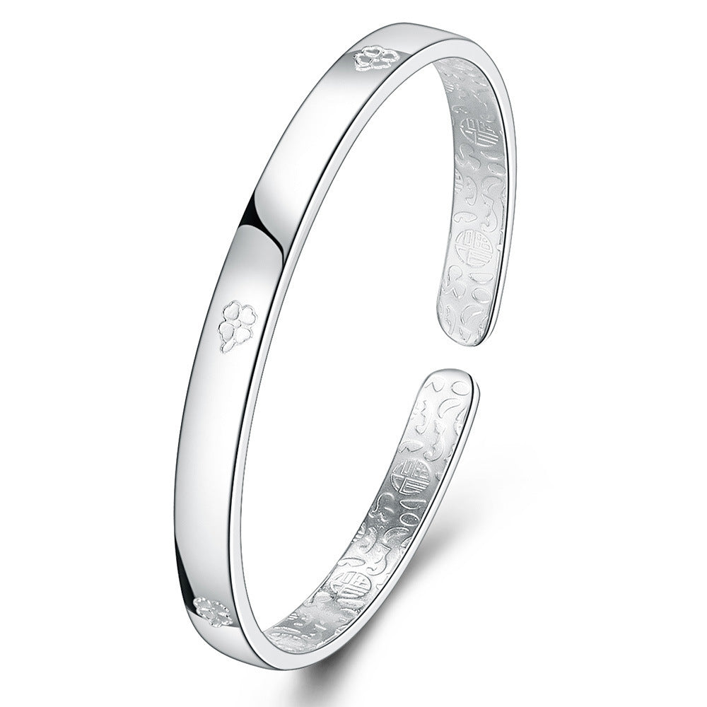 Elegant Sweet Bracelet Good Luck Comes