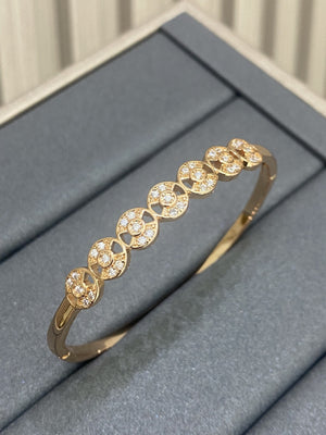 Exquisite Full Diamond Hollow Bracelet For Women