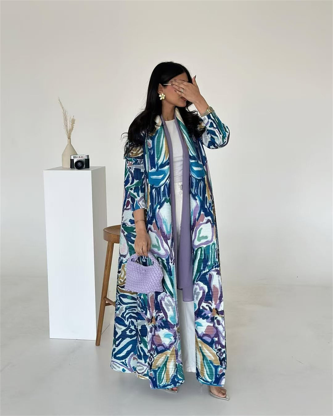 Women's Temperament Cardigan A Bai Ya Robe