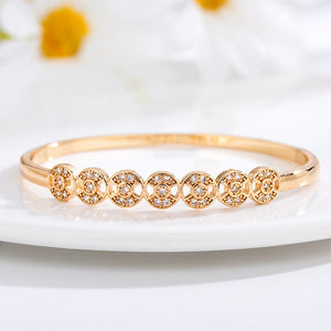 Exquisite Full Diamond Hollow Bracelet For Women